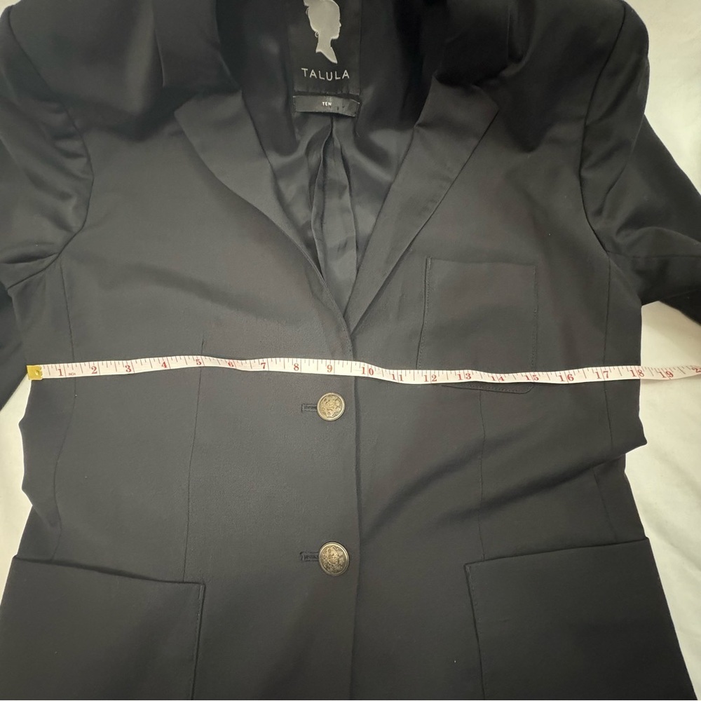 Aritzia Talula Black Wool Blend Tailored Blazer Women’s 10 - Picture 4 of 9